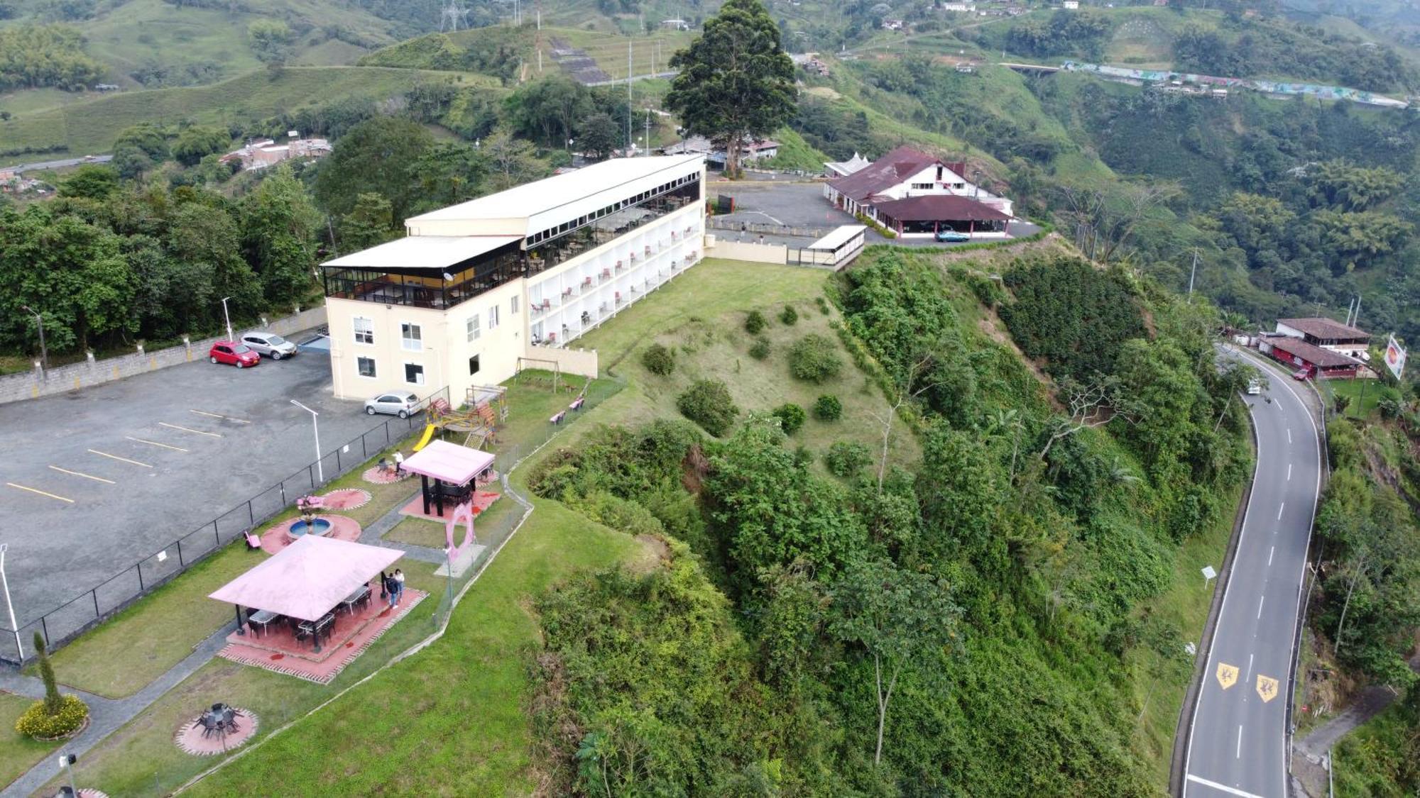 Hotel Entre Lomas Santa Rosa de Cabal Zewnętrze zdjęcie